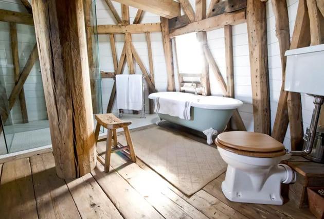 staying-in-a-windmill