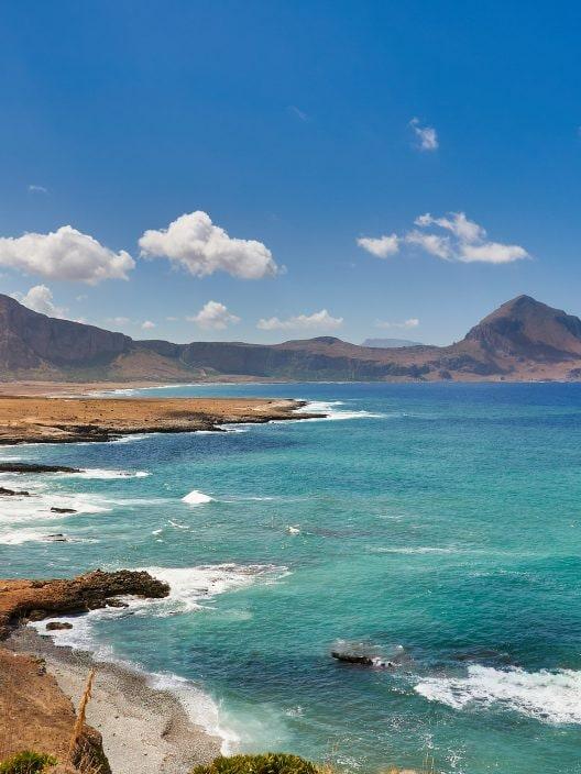 A magical cove in Sicily where the sea changes color every hour