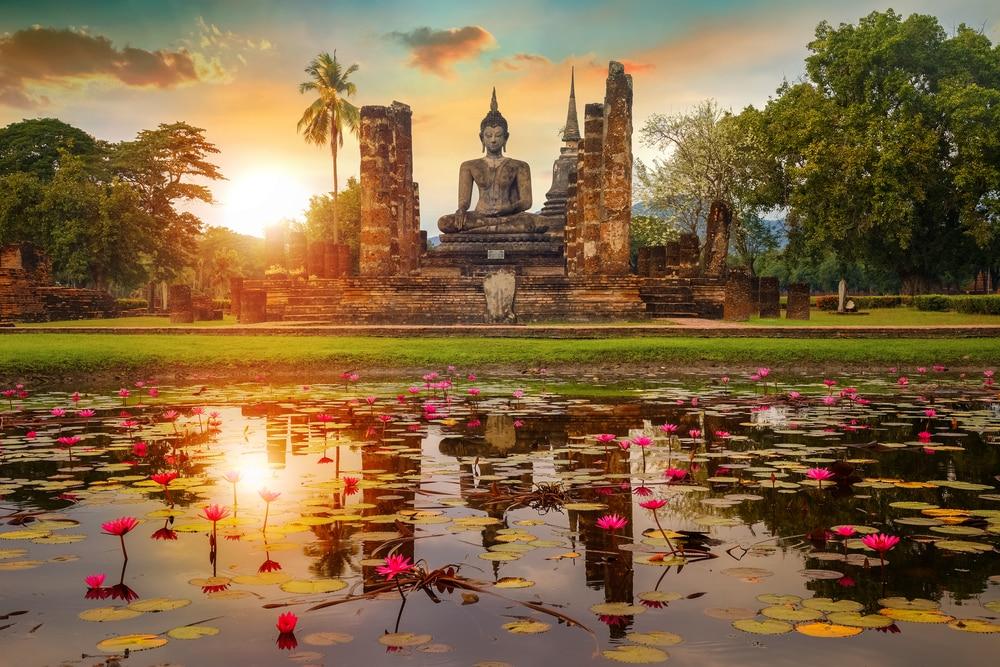 when to visit Thailand